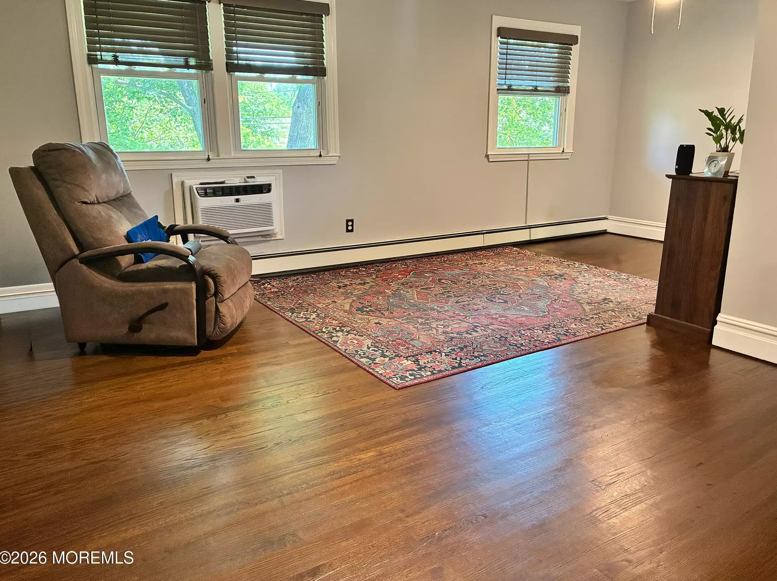 Photo 3 of 500 Cliffwood Ave #D2