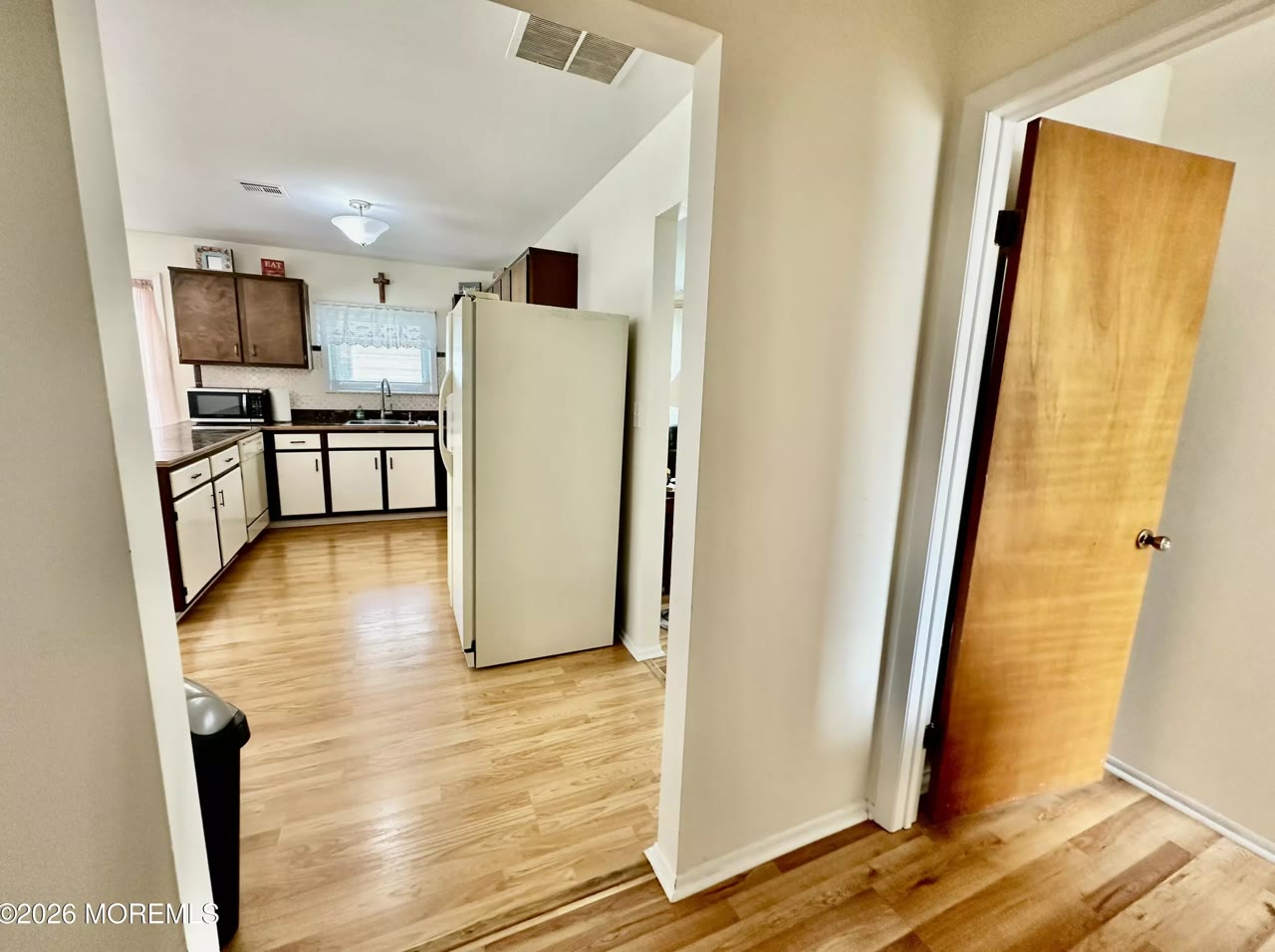 Photo 37 of 10 Biscayne St