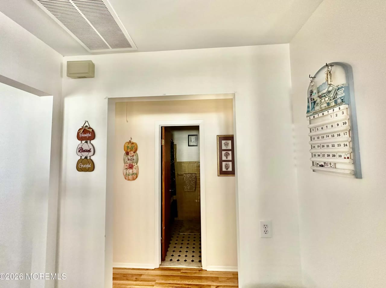 Photo 44 of 10 Biscayne St
