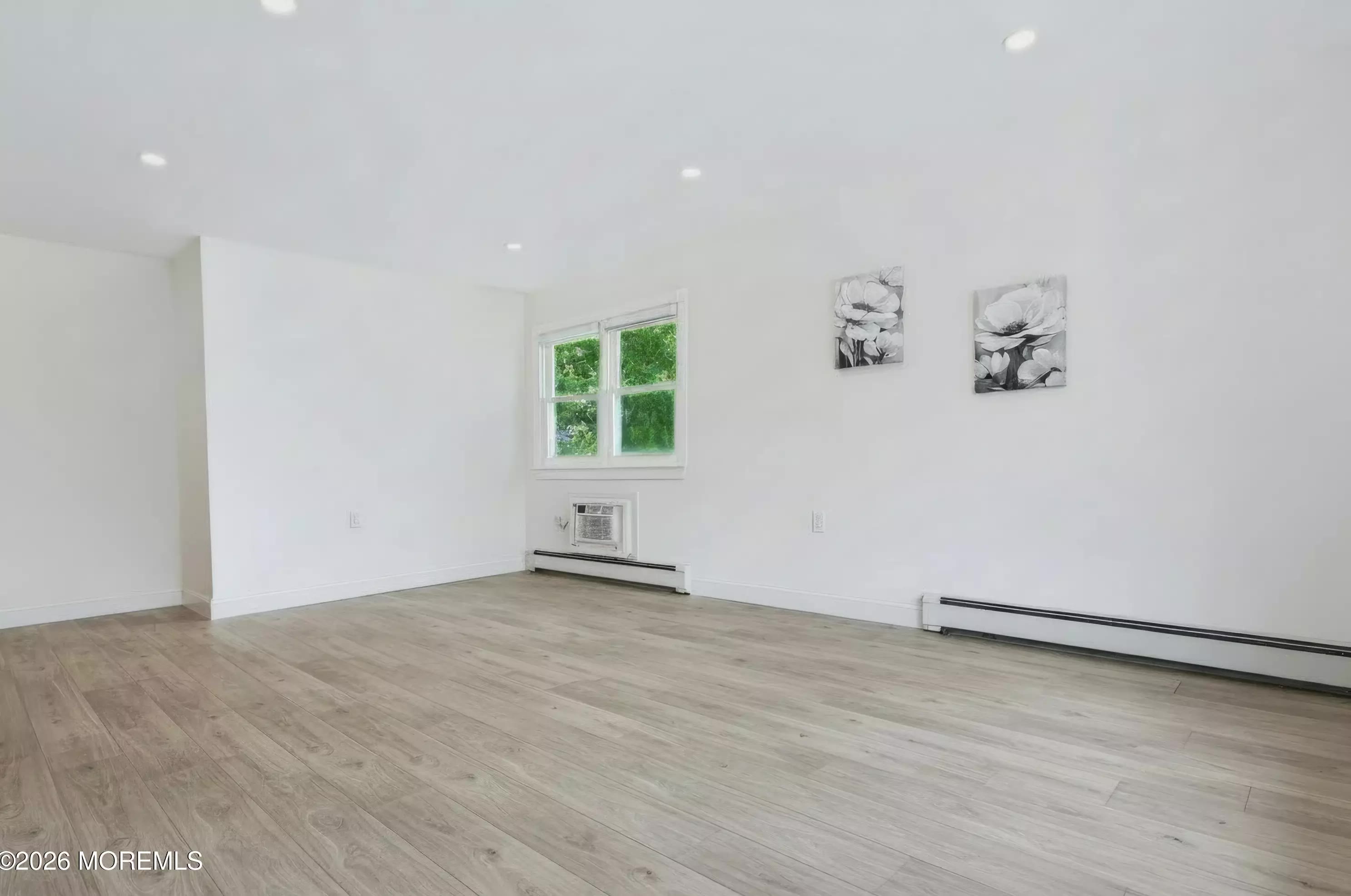 Photo 4 of 95 Larkspur Ct