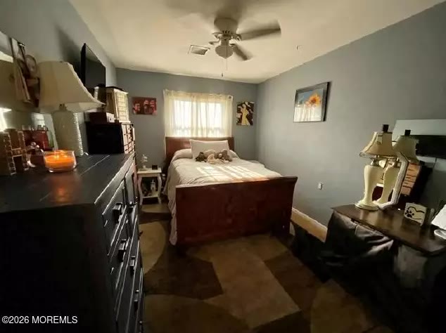 Photo 9 of 307 Barbados Dr N