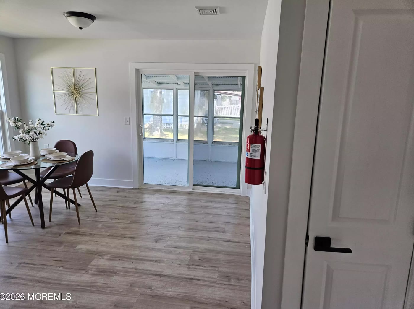 Photo 6 of 503 Jamaica Blvd
