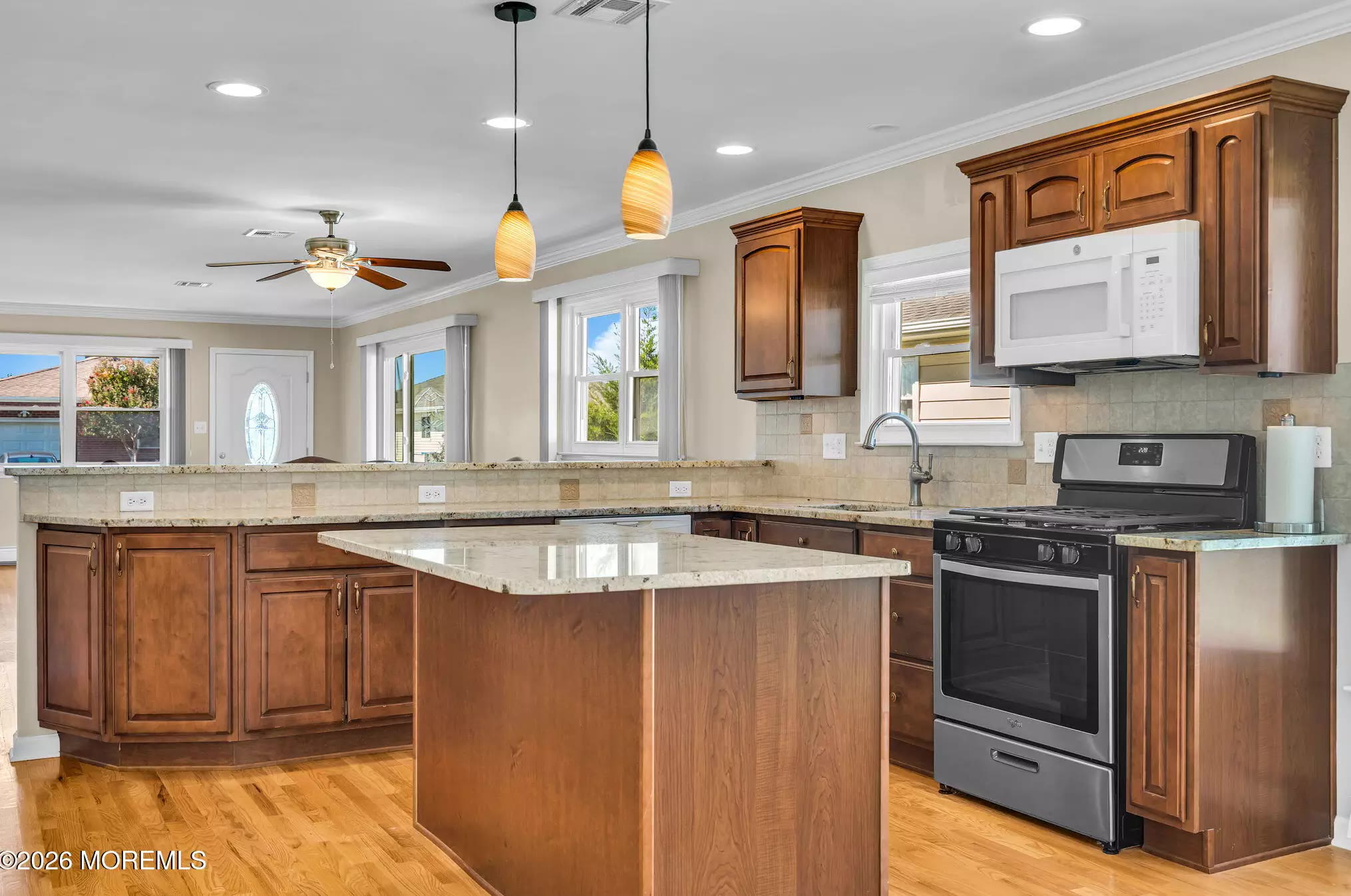 Photo 3 of 21 Boca Raton St