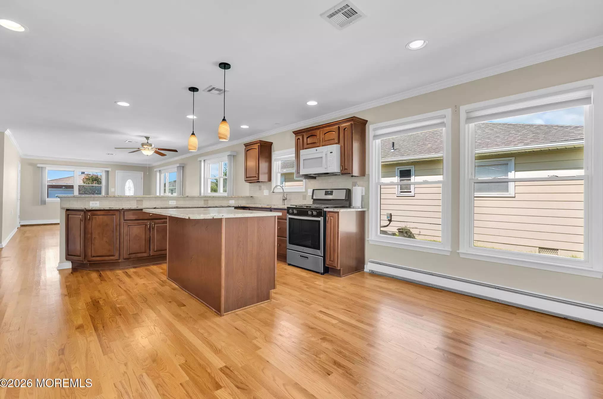 Photo 11 of 21 Boca Raton St