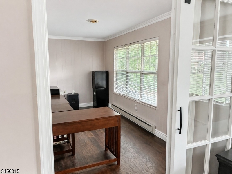 Photo 9 of 102B Buckingham Dr