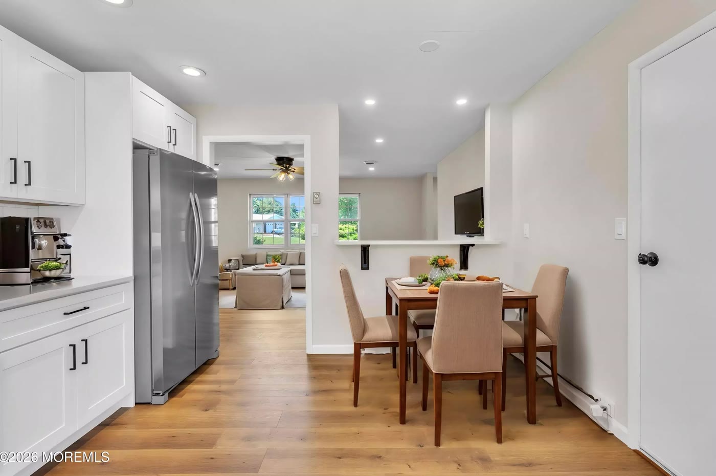 Photo 5 of 27D Cambridge Cir