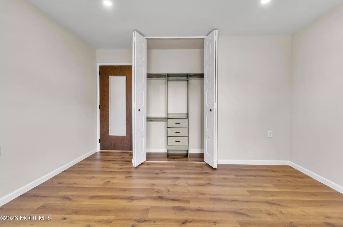 Photo 7 of 27D Cambridge Cir