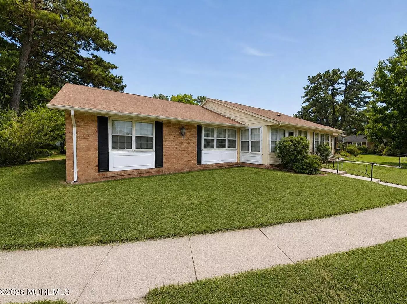Photo 2 of 34A Cambridge Cir