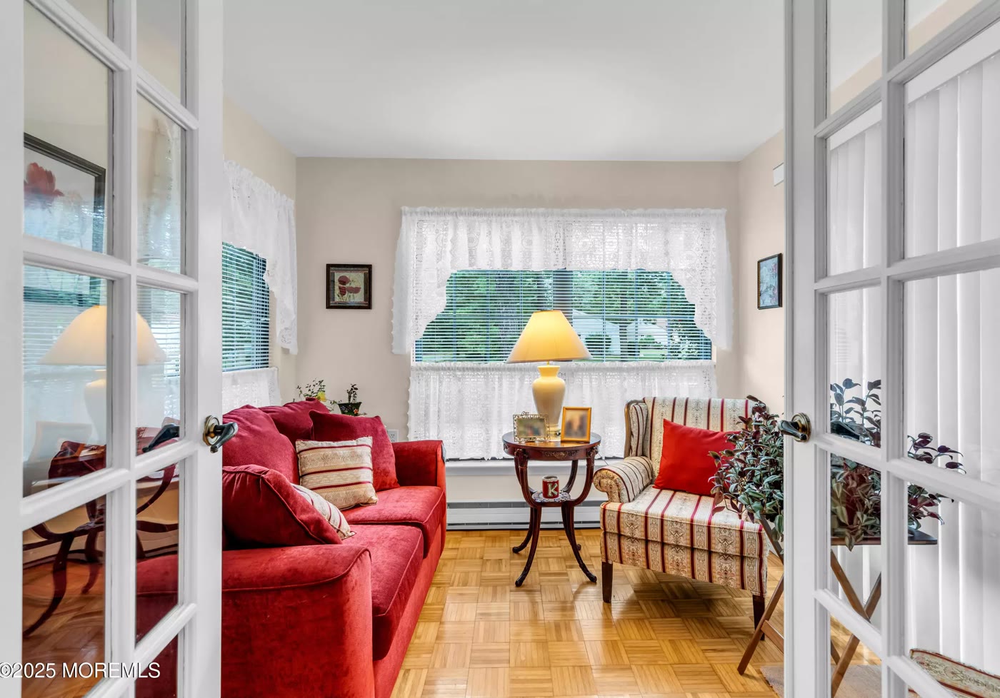 Photo 9 of 533B Warwick Ct