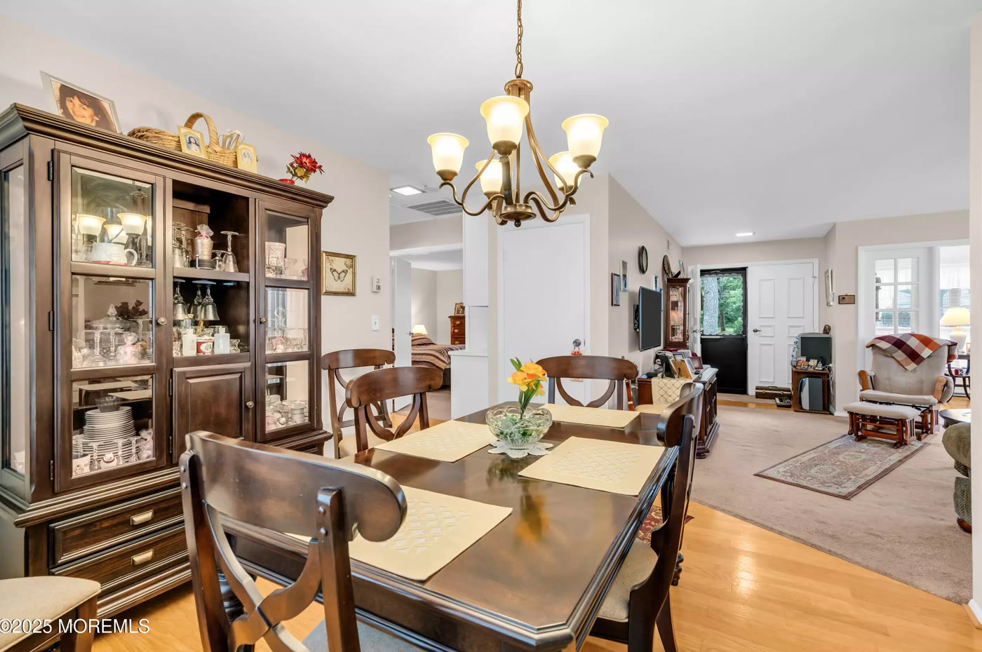 Photo 11 of 533B Warwick Ct