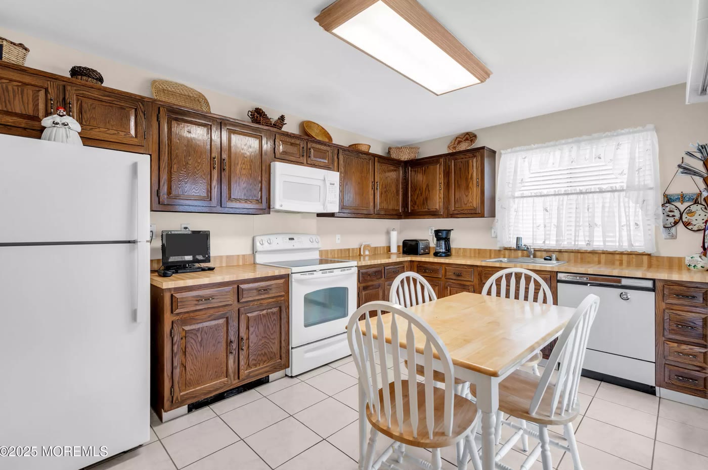 Photo 12 of 533B Warwick Ct