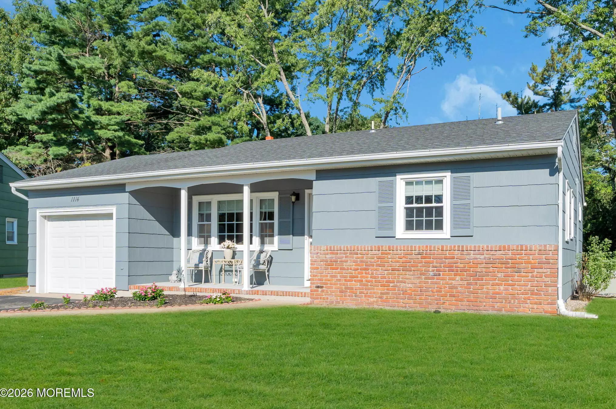 Photo 3 of 1114 Waterberry Ct N