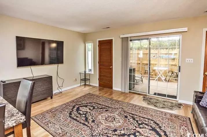 Photo 4 of 506 62nd Ave N #1